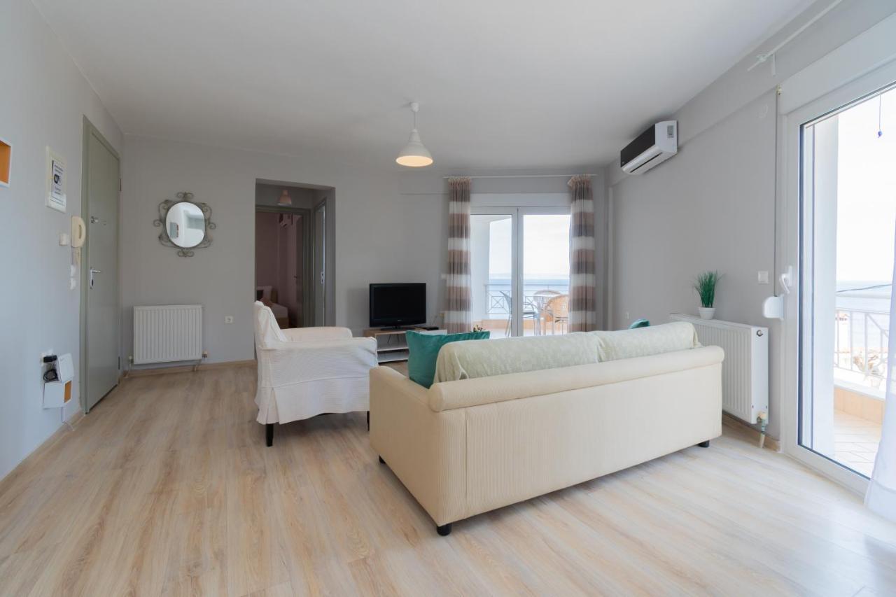 Anesis Seaview Apartment 2 Neos Marmaras Eksteriør billede