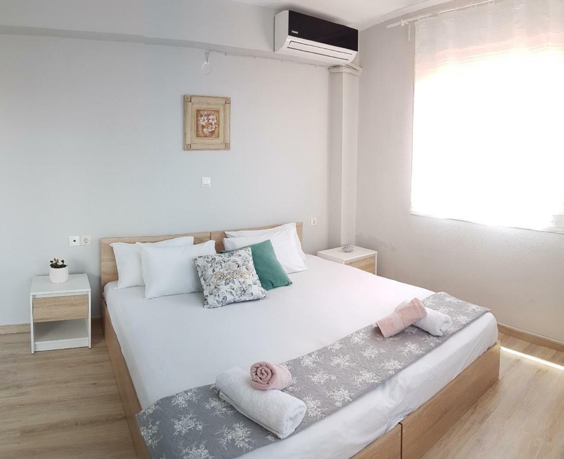 Anesis Seaview Apartment 2 Neos Marmaras Eksteriør billede